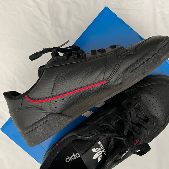COPY - Adidas Continental 80’s - Picture 2 of 5